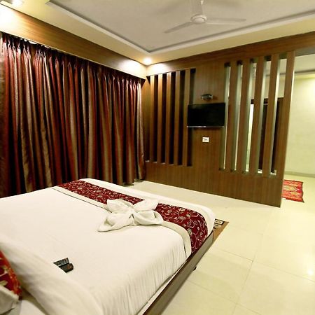 Hotel Sunflower Udaipur Exterior photo