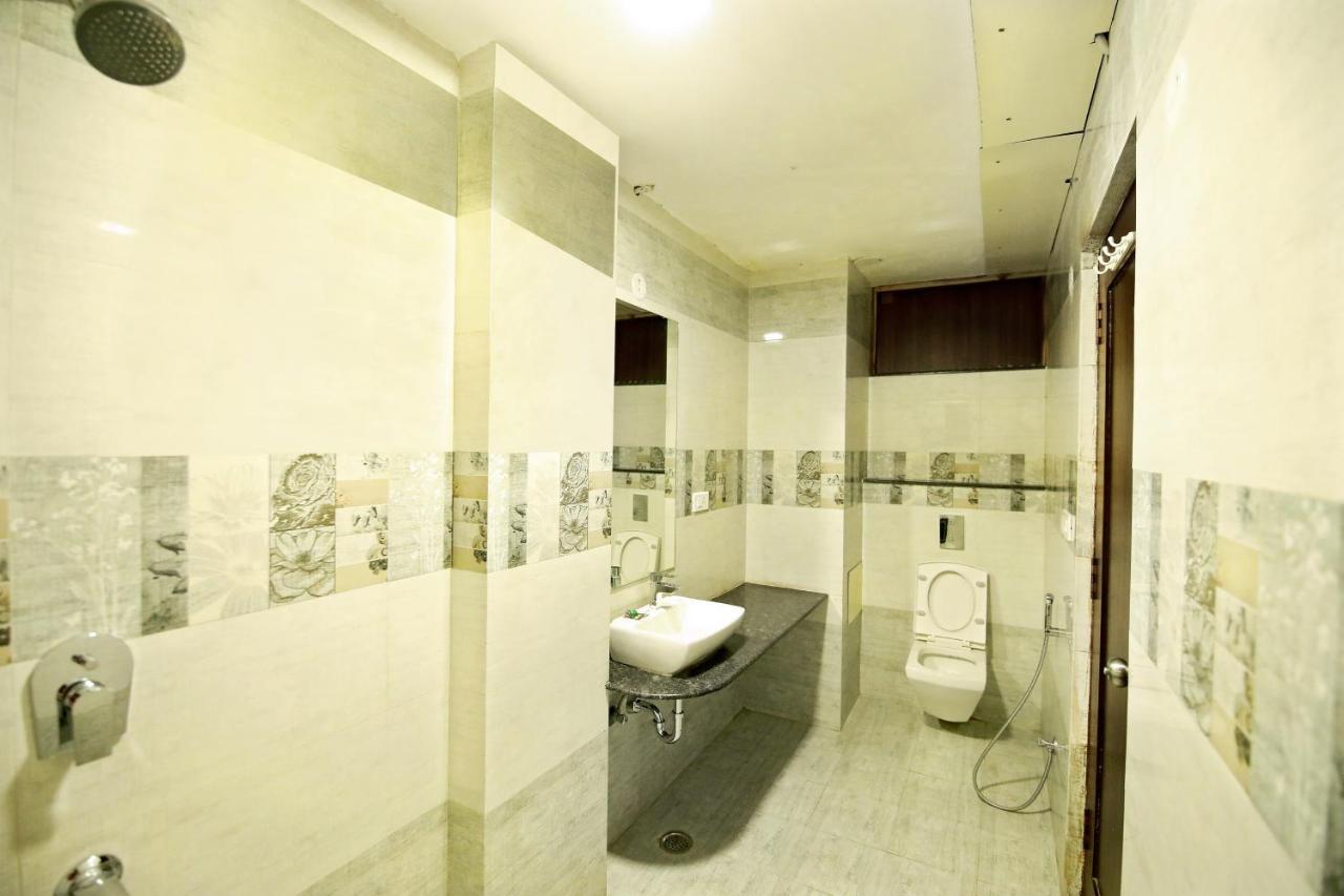 Hotel Sunflower Udaipur Exterior photo
